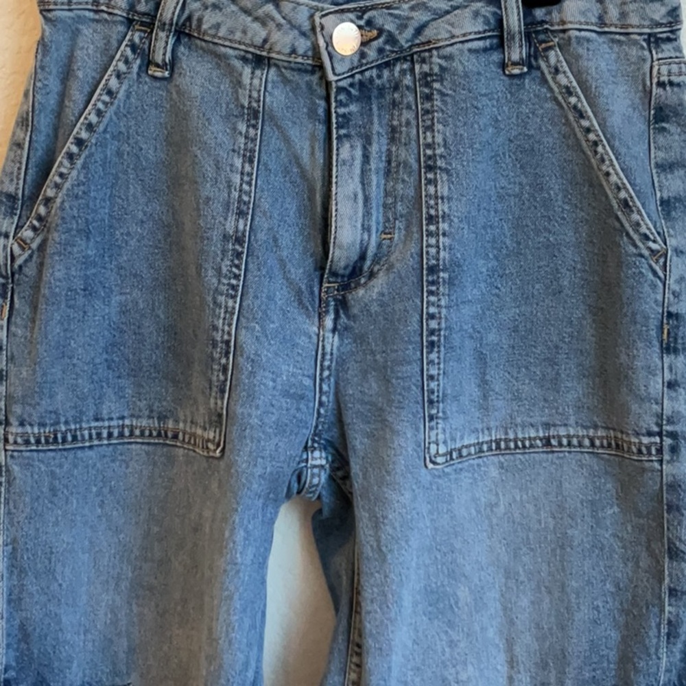 ON 34TH Wide-Leg Cargo Blue Jeans Size 4 - Picture 5 of 11